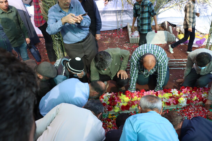 تشییع و تدفین پیکر مطهر شهید گمنام در مصلی امام خمینی(ره) اهواز