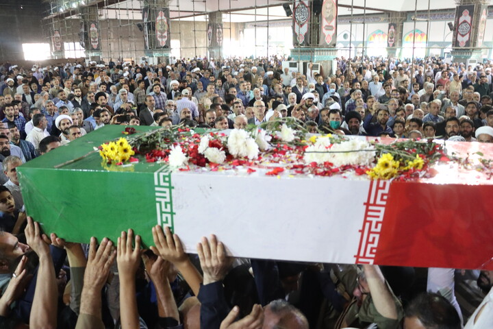 تشییع و تدفین پیکر مطهر شهید گمنام در مصلی امام خمینی(ره) اهواز