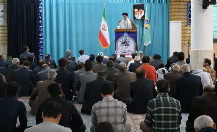 تصاویر/ اقامه نماز جمعه در شهرستان ایوان