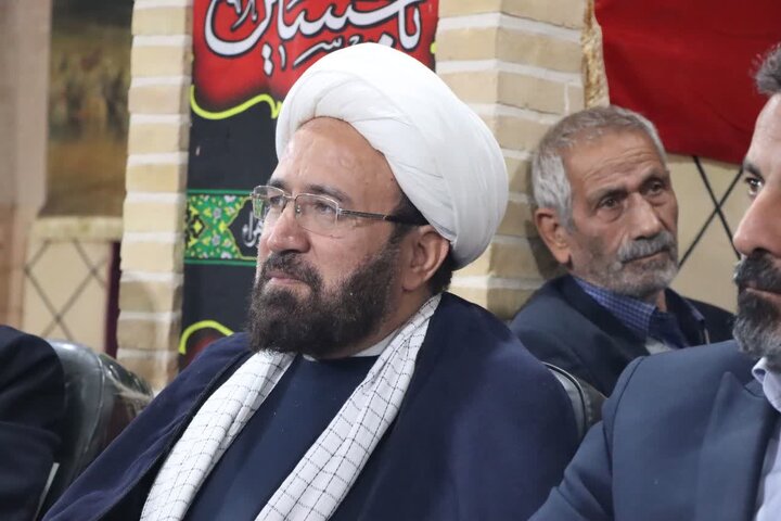 تصاویر/ آیین رونمایی از مجموعه سه‌جلدی قاب‌های افتخار؛ خاطرات شهید طلبه سید محمدجواد حسینی فیروزآبادی