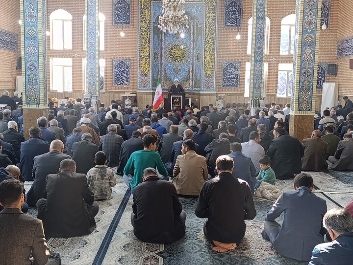 تصاویر/ اقامه نماز جمعه شهرستان نقده