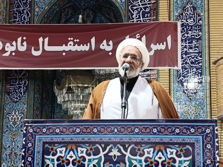 تصاویر/ نماز عبادی سیاسی جمعه در پاکدشت