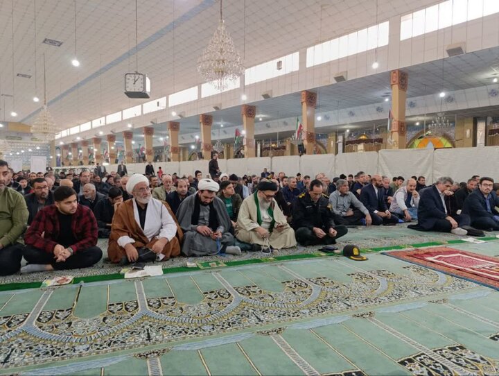 تصاویر/ نماز عبادی سیاسی جمعه در پاکدشت