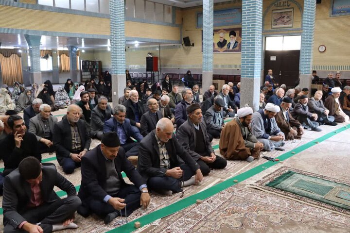 تصاویر/ آیین عبادی سیاسی نماز جمعه نوشین شهر