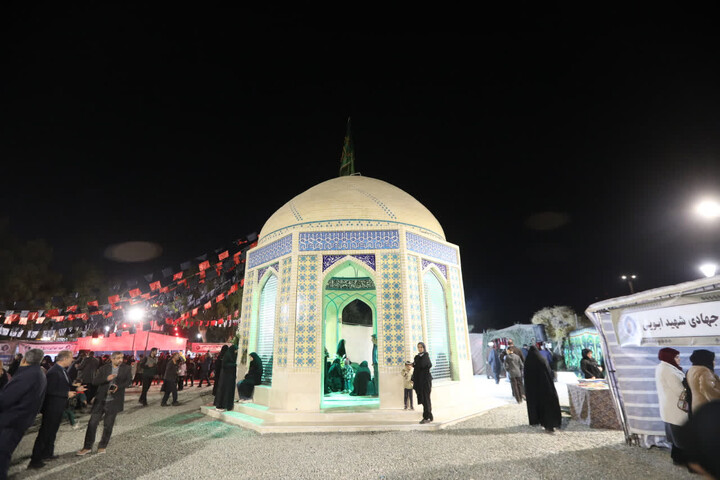 تصاویر/ برگزاری نخستین سالگرد تدفین شهید گمنام در پارک بزرگ شهر