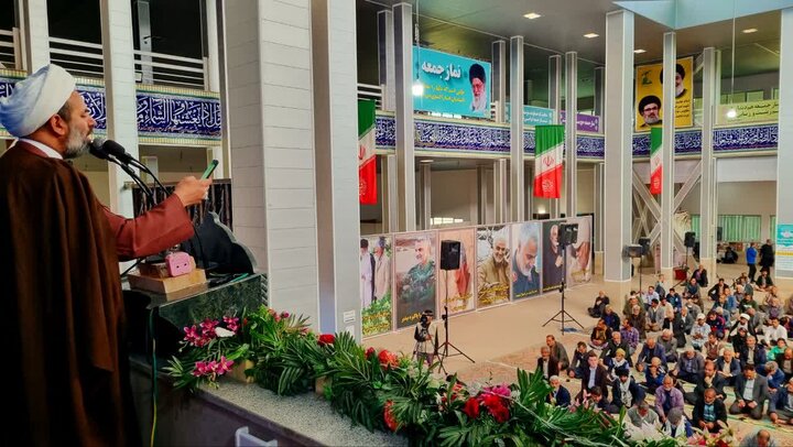 تصاویر/ اقامه نماز جمعه شهر رابر