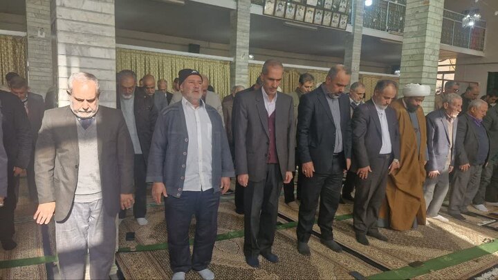 تصاویر/  اقامه نماز جمعه پلدشت