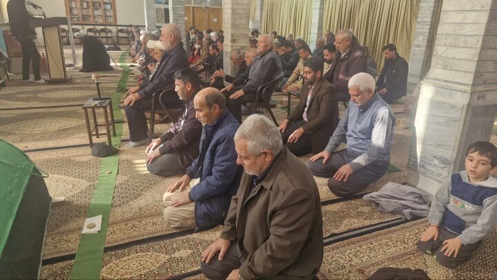 تصاویر/  اقامه نماز جمعه پلدشت