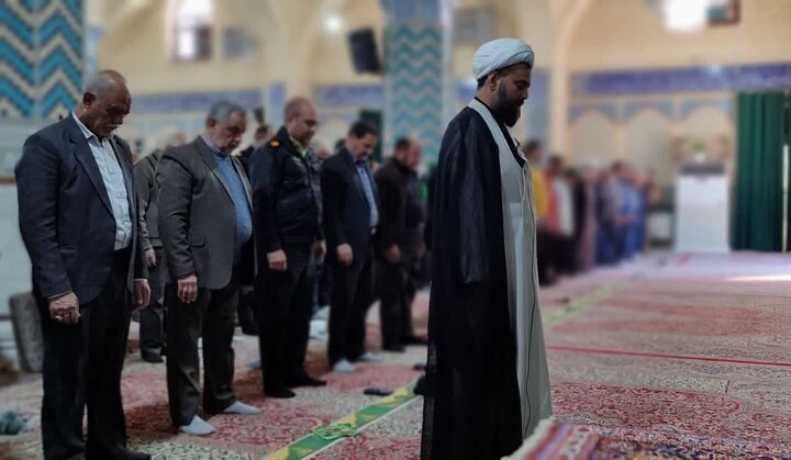 تصاویر/ برگزاری نماز جمعه شهرستان بهاباد