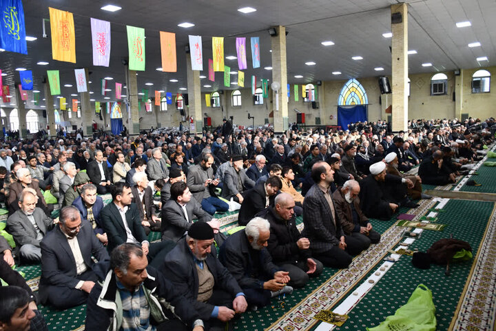 تصاویر/ اقامه نماز جمعه خوی