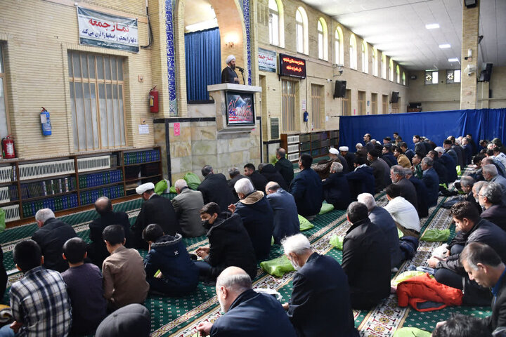 تصاویر/ اقامه نماز جمعه خوی