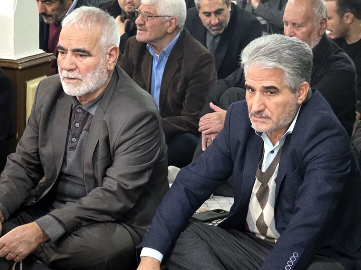 تصاویر/ اقامه نماز جمعه ماکو