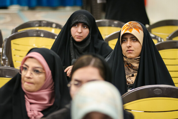 تصاویر/ اختتامیه محفل شعر آن صبح نزدیک در مسجد مقدس جمکران