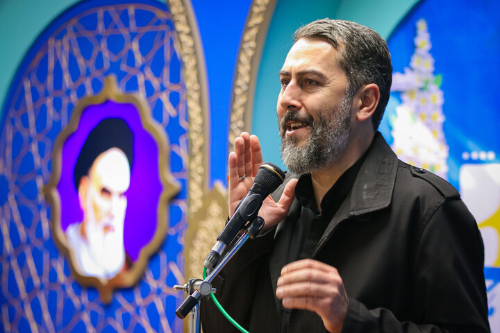 تصاویر/ اختتامیه محفل شعر آن صبح نزدیک در مسجد مقدس جمکران