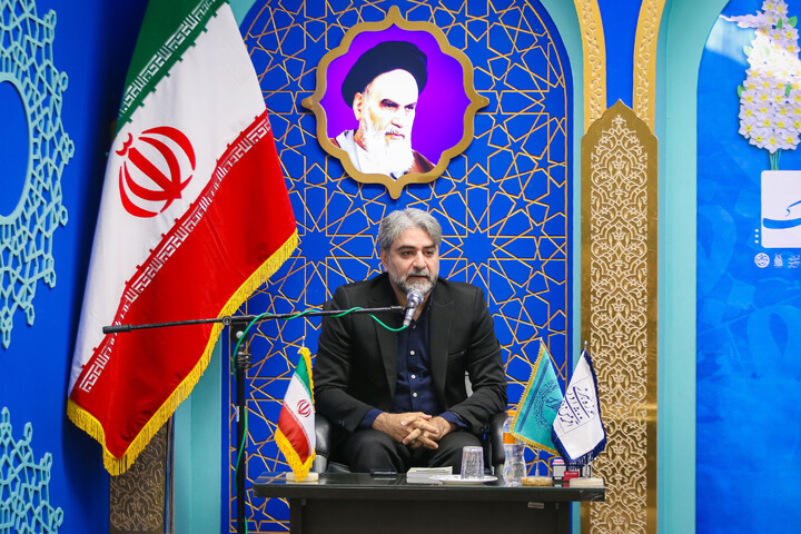 تصاویر/ اختتامیه محفل شعر آن صبح نزدیک در مسجد مقدس جمکران