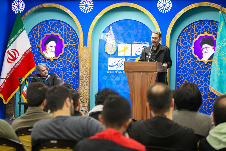 تصاویر/ اختتامیه محفل شعر آن صبح نزدیک در مسجد مقدس جمکران