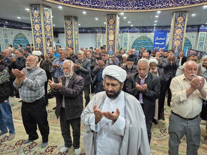 تصاویر/ اقامه نماز جمعه شهر پاریز