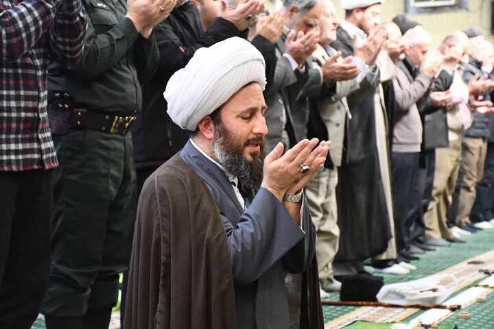 تصاویر/ اقامه نماز جمعه خوی