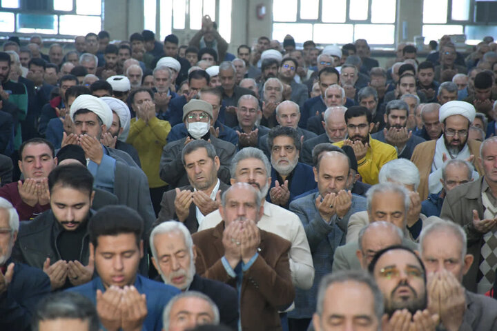 تصاویر/ اقامه نماز جمعه خوی