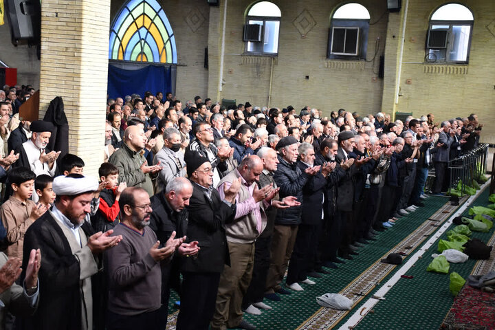 تصاویر/ اقامه نماز جمعه خوی