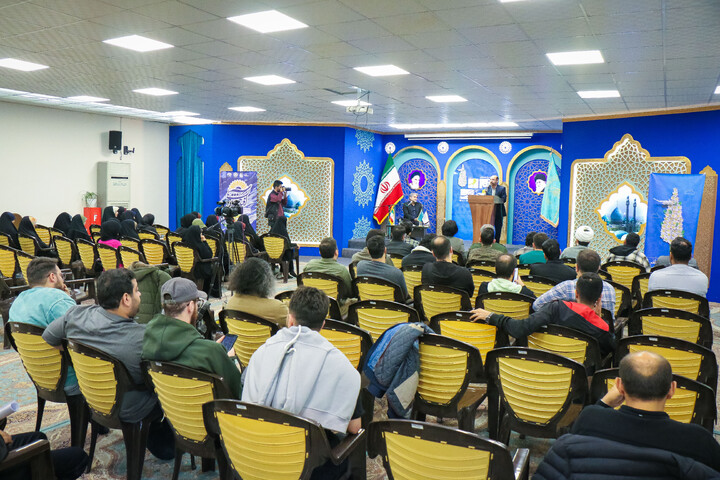 تصاویر/ اختتامیه محفل شعر آن صبح نزدیک در مسجد مقدس جمکران