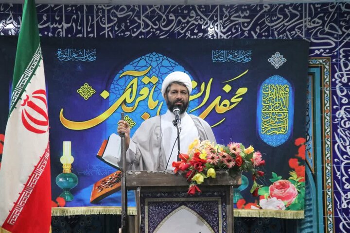 تصاویر/ اقامه نماز جمعه شهر پاریز