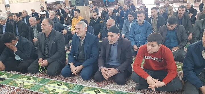 تصاویر / نماز جمعه شهرستان دندی