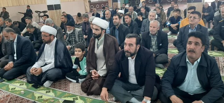 تصاویر / نماز جمعه شهرستان دندی