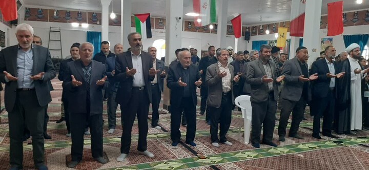 تصاویر / نماز جمعه شهرستان دندی