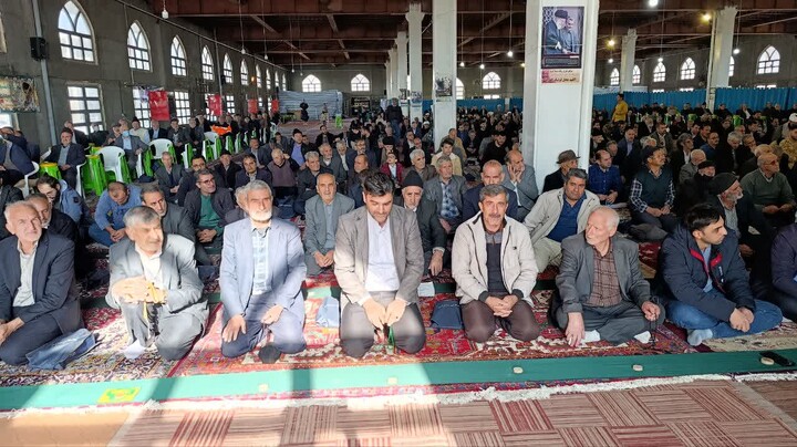 تصاویر / نماز جمعه شهرستان جلفا