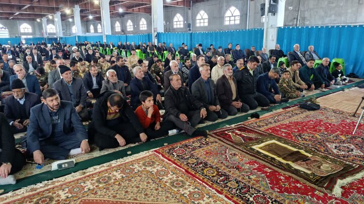 تصاویر / نماز جمعه شهرستان جلفا