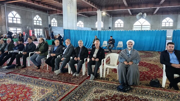 تصاویر / نماز جمعه شهرستان جلفا