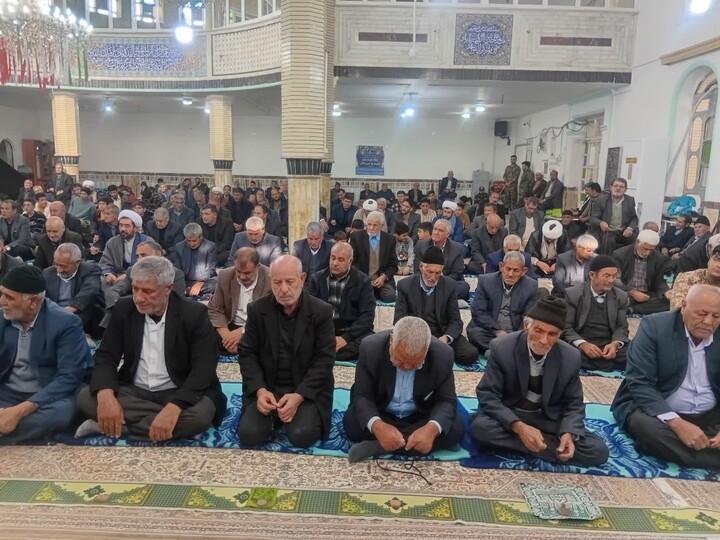 تصاویر / نماز جمعه شهرستان لیلان