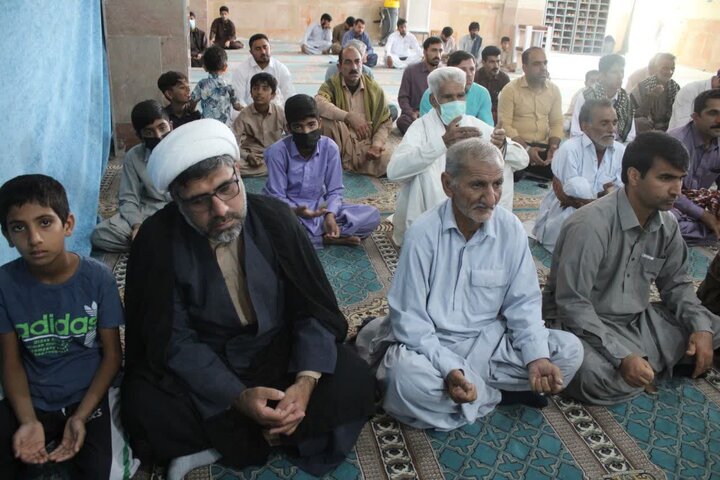 تصاویر/ اقامه نماز جمعه شهر جازموریان