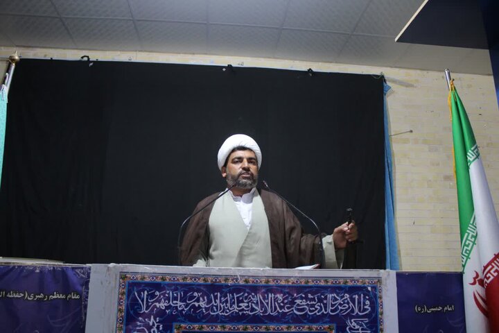 تصاویر/ اقامه نماز جمعه شهر جازموریان