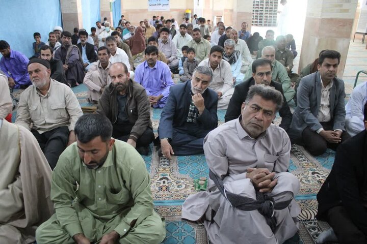 تصاویر/ اقامه نماز جمعه شهر جازموریان