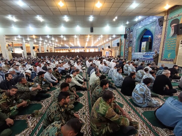 تصاویر/ آیین عبادی سیاسی نمازجمعه امروز شهر دارالحماسه بوشهر