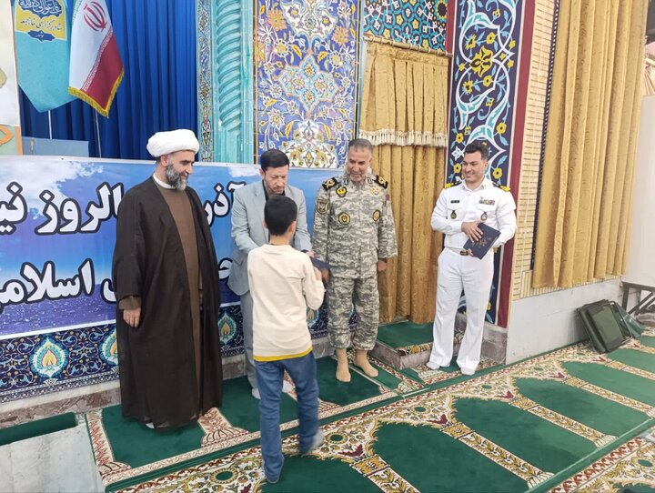 تصاویر/ آیین عبادی سیاسی نمازجمعه امروز شهر دارالحماسه بوشهر