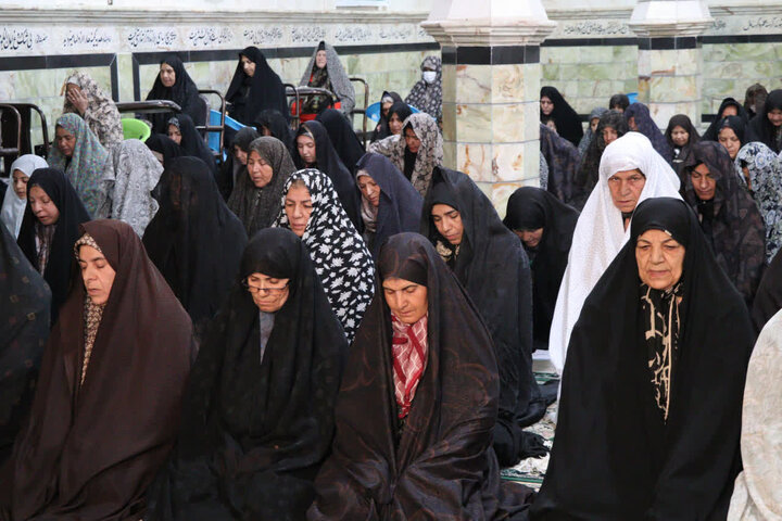 تصاویر/ اقامه نماز جمعه شهر زیدآباد