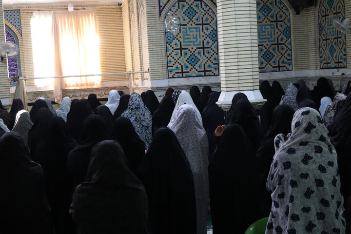 تصاویر/ اقامه نماز جمعه شهر زیدآباد