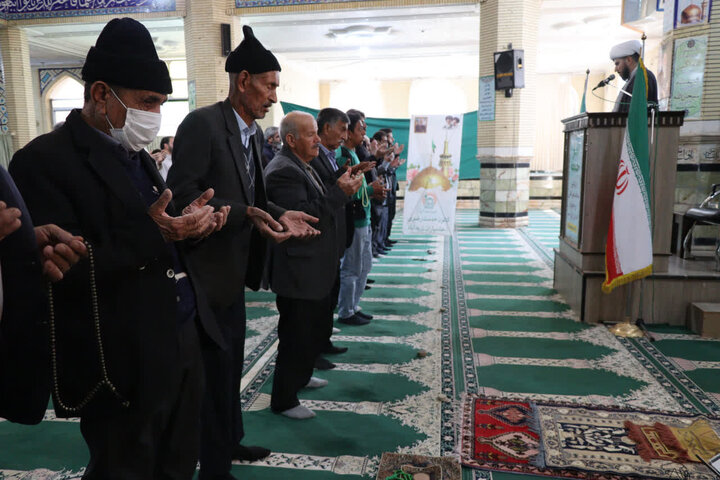 تصاویر/ اقامه نماز جمعه شهر زیدآباد