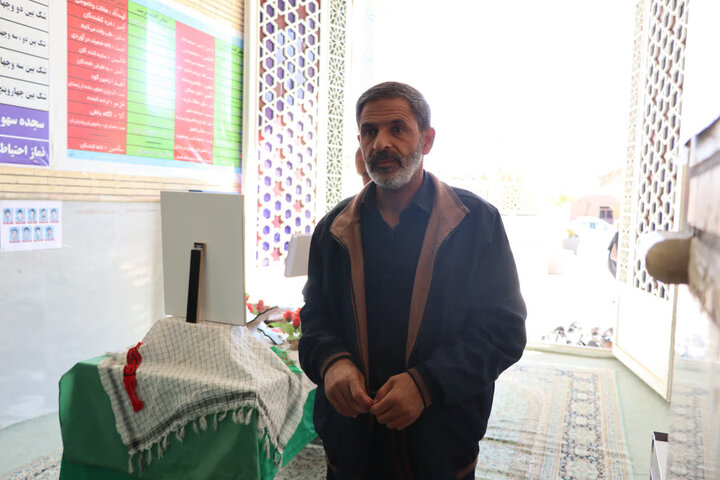 تصاویر/ اقامه نماز جمعه شهر زیدآباد