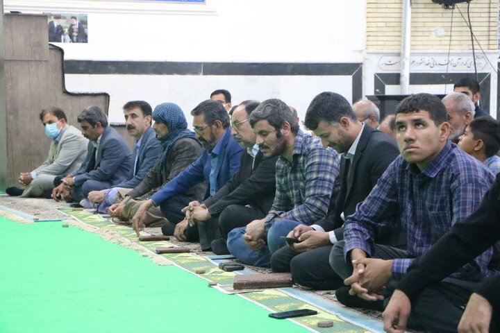 تصاویر/ اقامه نماز جمعه شهر فهرج