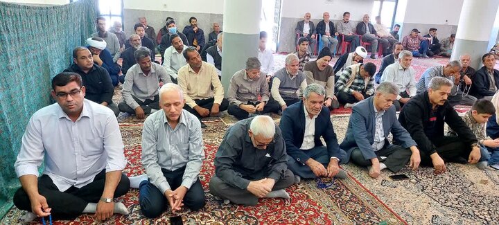 تصاویر/ اقامه نماز جمعه شهر شهداد