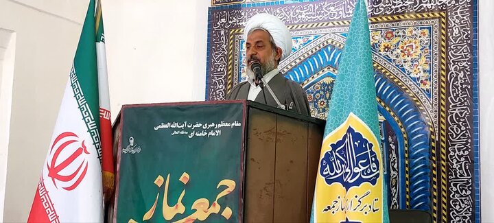 تصاویر/ اقامه نماز جمعه شهر شهداد