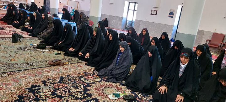 تصاویر/ اقامه نماز جمعه شهر شهداد