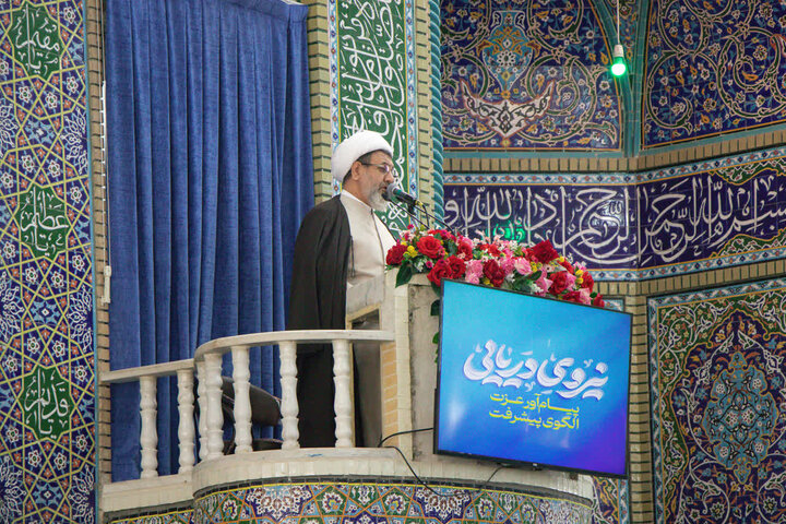 تصاویر/ اقامه نماز جمعه شهر کرمان