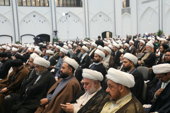 تصاویر/ برگزاری کنگره بین المللی میرزای نائینی در نجف اشرف