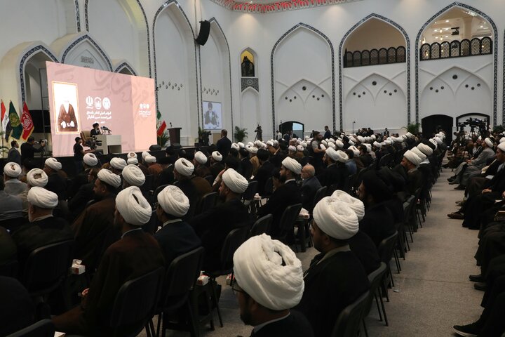 تصاویر/ برگزاری کنگره بین المللی میرزای نائینی در نجف اشرف