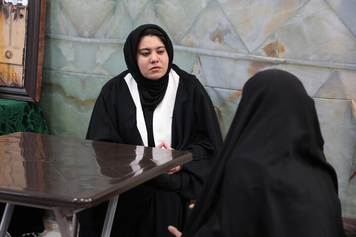 تصاویر/ به مناسبت هفته بسیج اجرای طرح مهر تندرستی در حرم حضرت موسی مبرقع(ع) قم